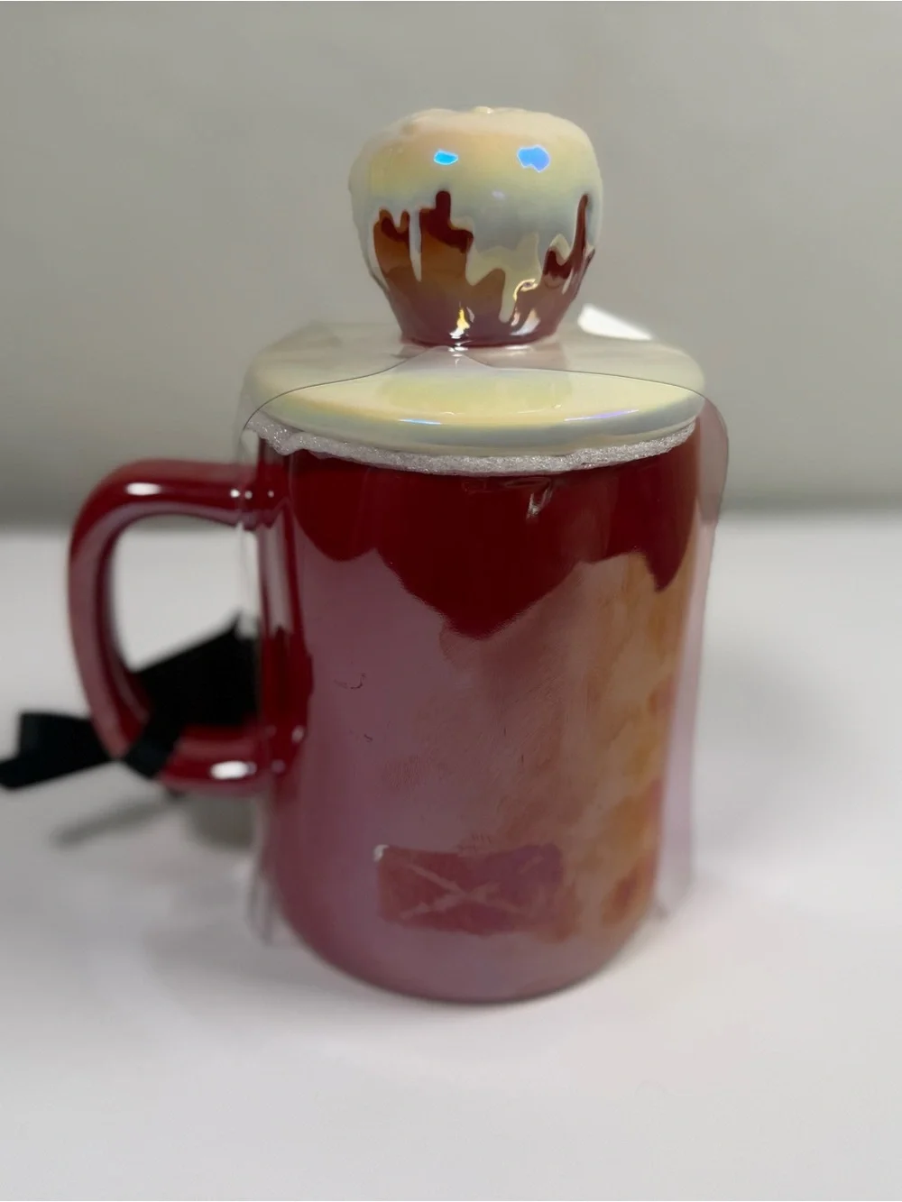 Rae Dunn Disney Snow White Poison Apple Mug w/ Lid Halloween Mug NWT